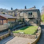Folly View - Private, Peaceful With Stunning Views. * Pateley Bridge