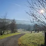 Apartment Folly View - Private, Peaceful With Stunning Views. Pateley Bridge
