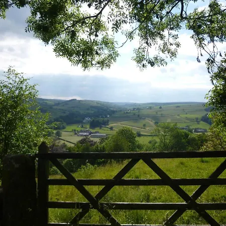 Folly View - Private, Peaceful With Stunning Views. Apartamento