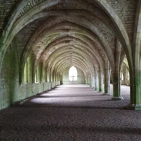 Folly View - Private, Peaceful With Stunning Views. Appartement Pateley Bridge