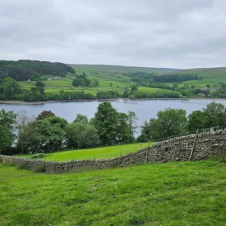 Folly View - Private, Peaceful With Stunning Views. Apartamento Pateley Bridge