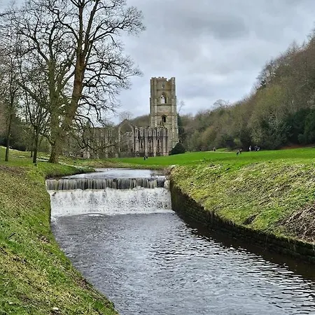 Folly View - Private, Peaceful With Stunning Views. Appartement *