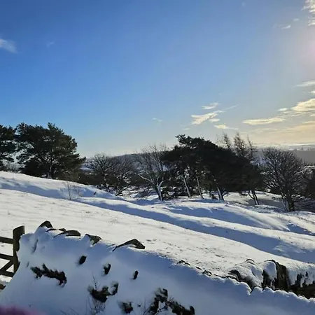 Folly View - Private, Peaceful With Stunning Views. Apartamento Pateley Bridge