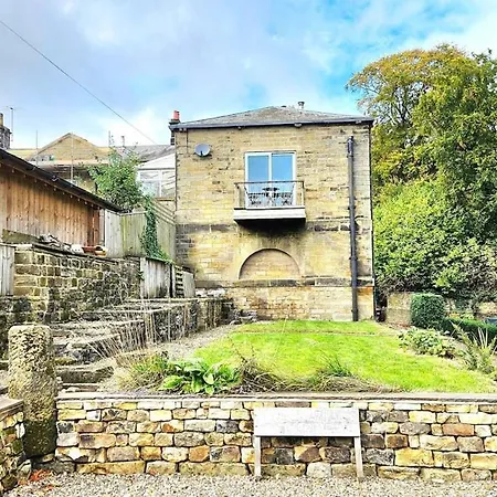 Folly View - Private, Peaceful With Stunning Views. * Pateley Bridge