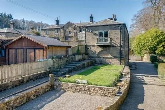 Folly View - Private, Peaceful With Stunning Views. * Pateley Bridge