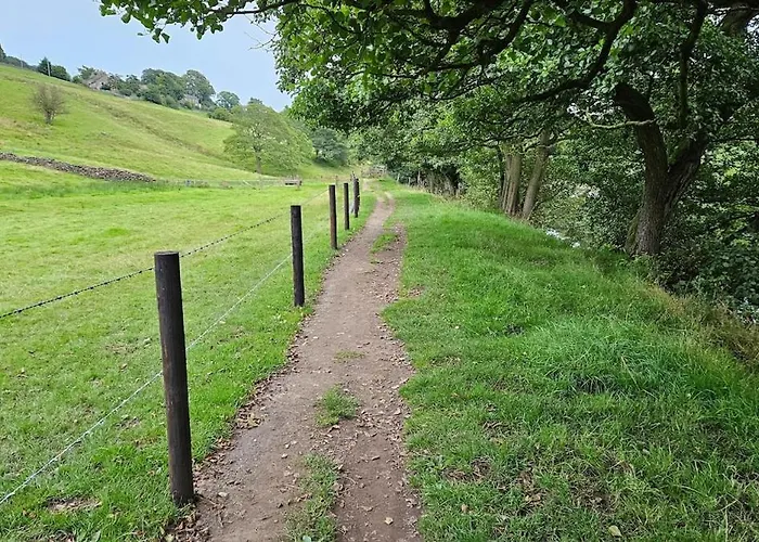 Folly View - Private, Peaceful With Stunning Views. Appartement