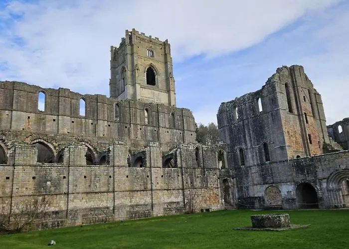 Folly View - Private, Peaceful With Stunning Views. *