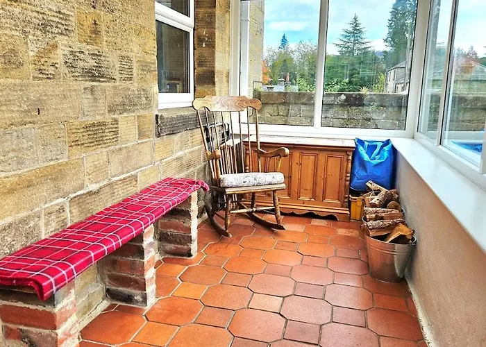 Folly View - Private, Peaceful With Stunning Views.