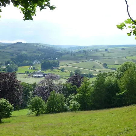 Folly View - Private, Peaceful With Stunning Views.